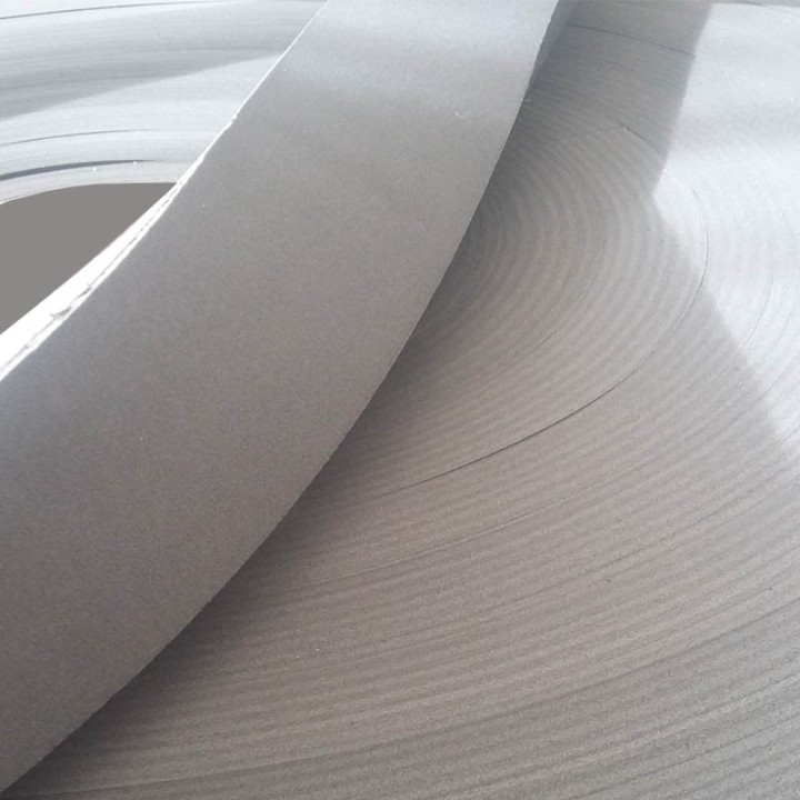 Mosrubber grijs 40mm breed 10mm dik Rol 10 meter